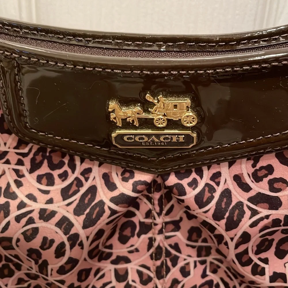 Coach purse - Picture 2 of 8